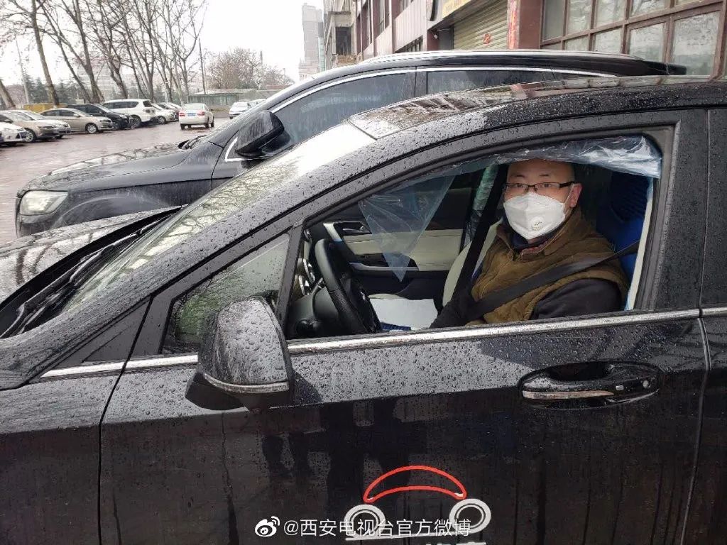 西安首批網約車平臺恢復運營！車輛按要求配置“安全艙”